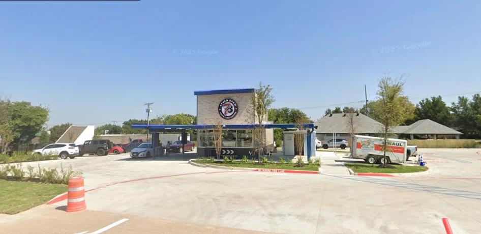 7 Brew Benbrook in Benbrook, Texas